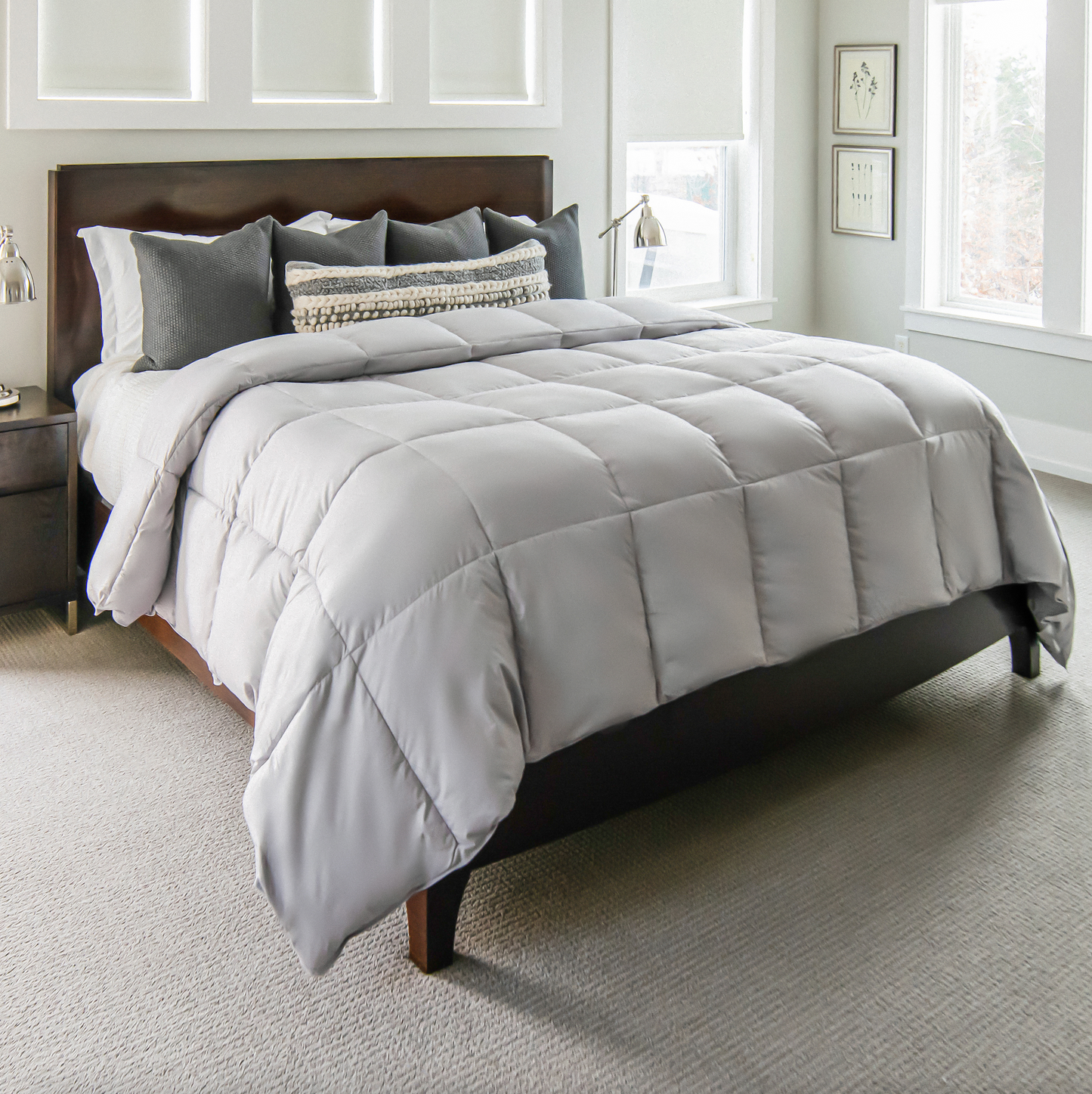 Super King Oversized Comforter in Silver Sconce